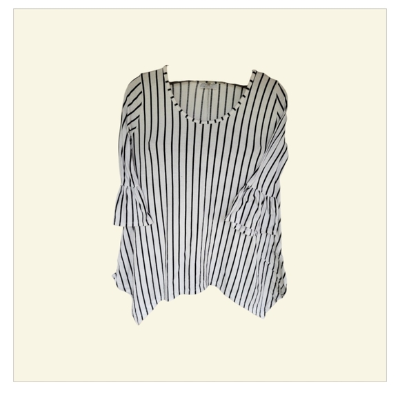 Bobbie Brooks Tops - Bobbie Brooks handkerchief hem size XL, 20in across chest
